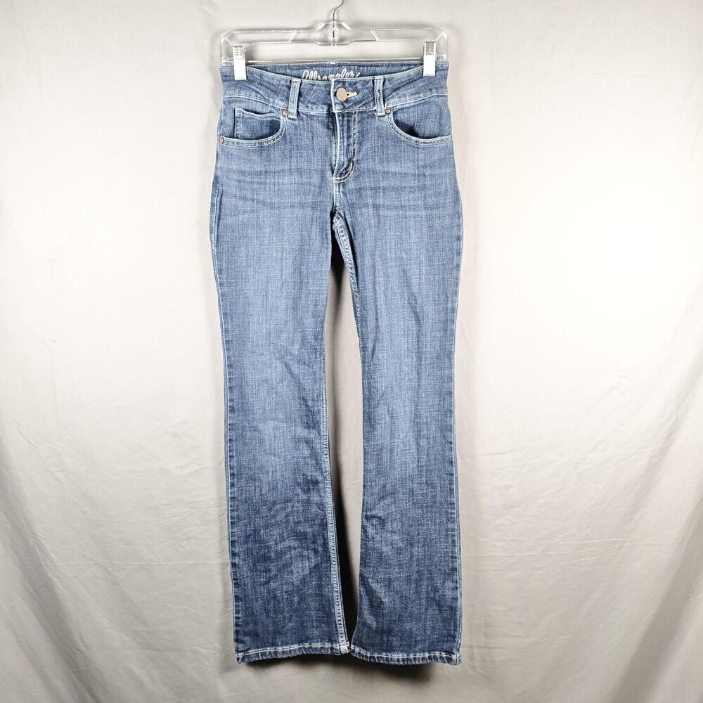 Wrangler Bootcut Jeans Womens 1X Blue Medium Wash Mid Rise Stretch Denim